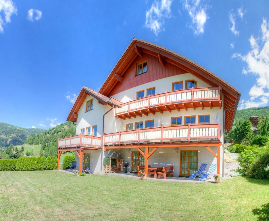 Aparthotel Ferienhaus Christina&Haus Dr. Krainer Bad Kleinkirchheim Exterior foto